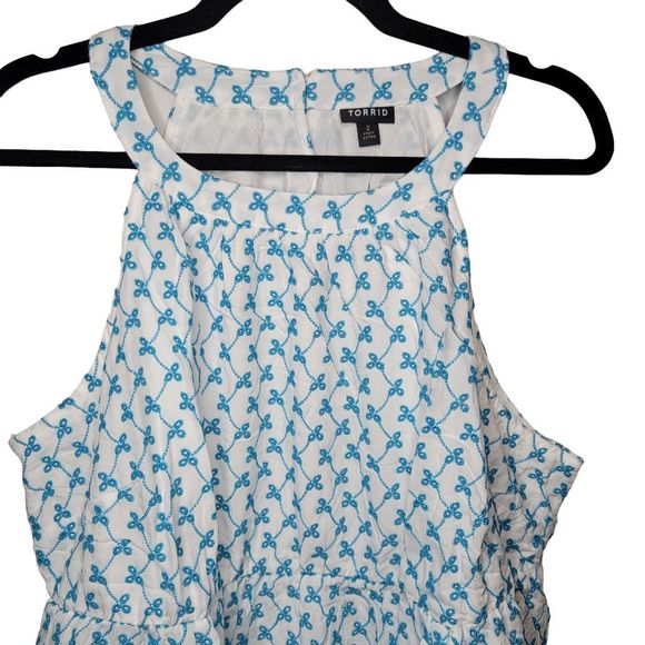 NWT Torrid 2X 18-20 Tiered Babydoll Top, White and Blue - Picture 6 of 11